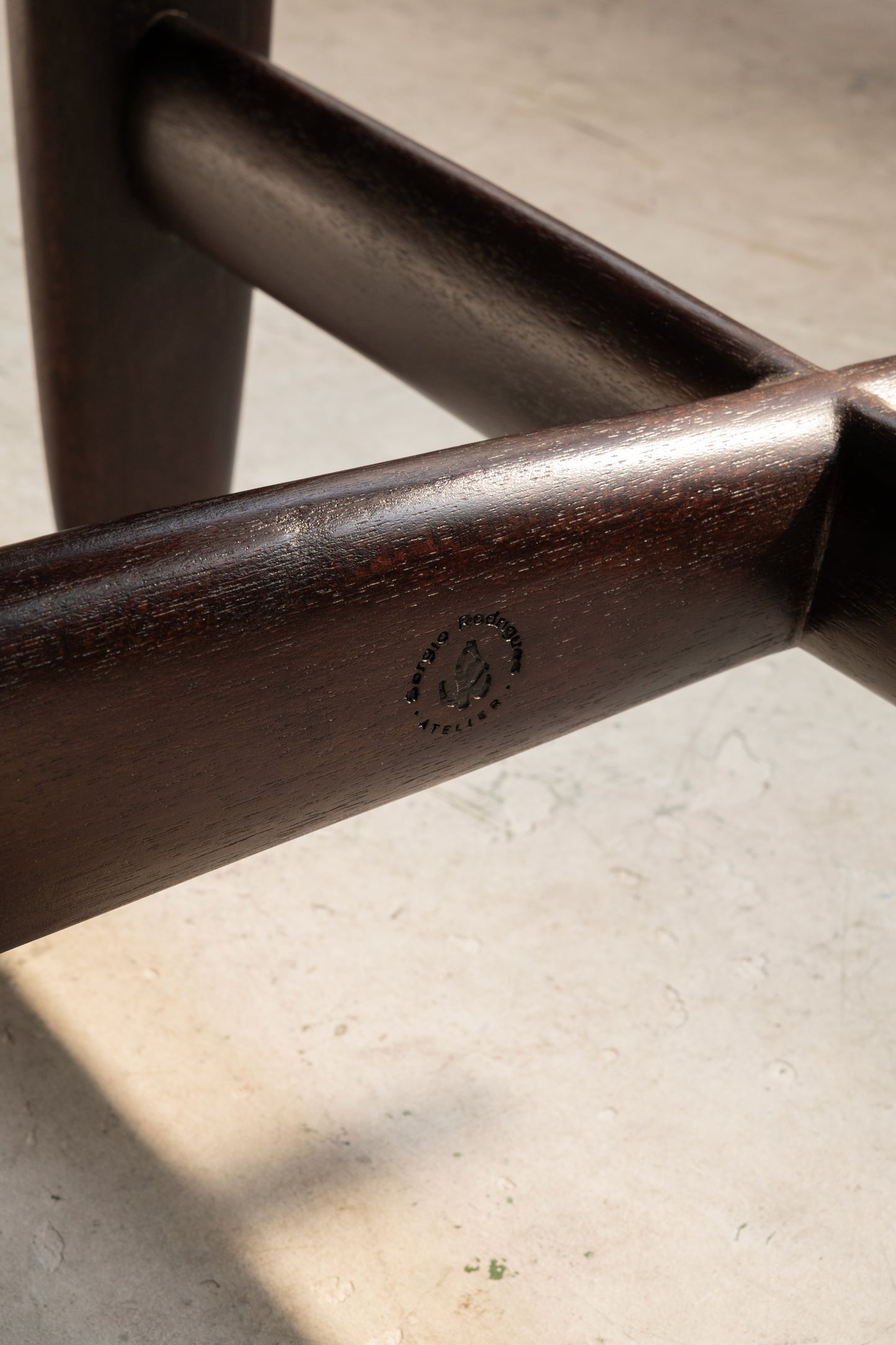 Burton Table