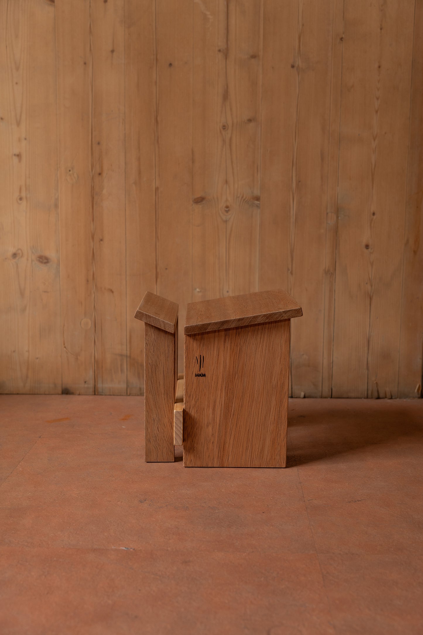 Caipira Stool (C~D)
