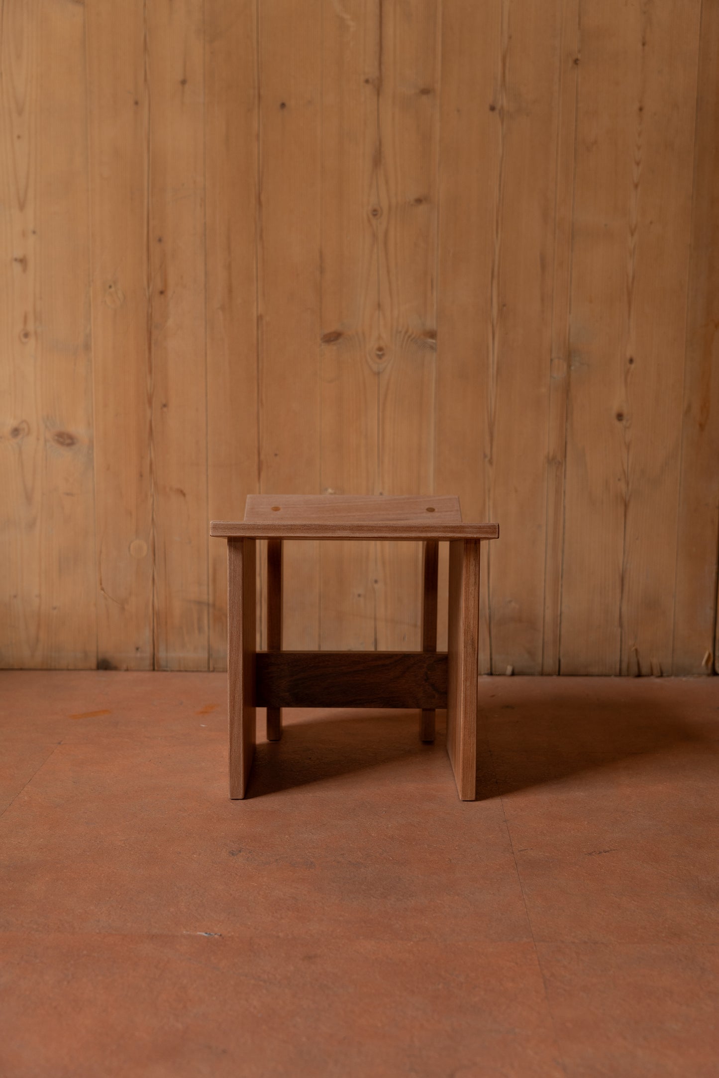 Caipira Stool (C~D)