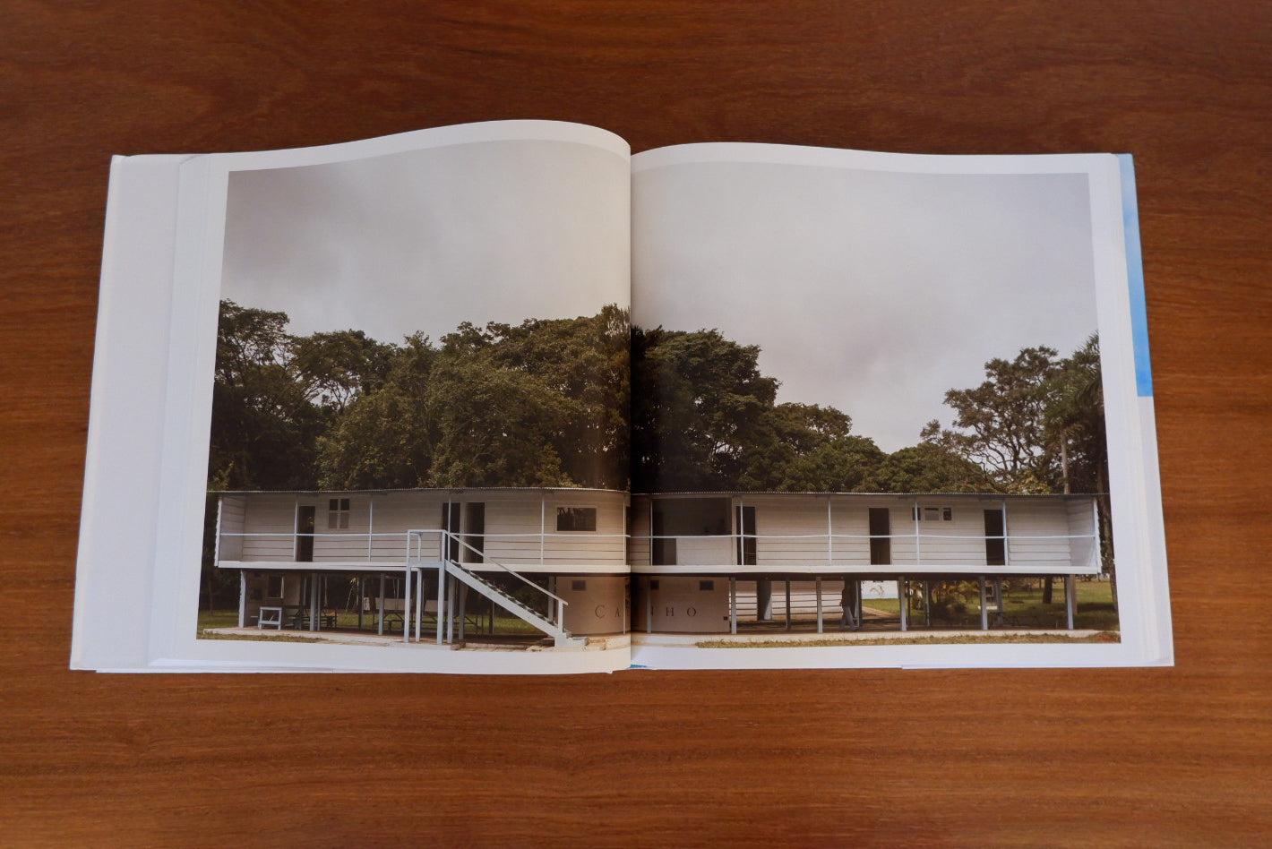 OSCAR NIEMEYER