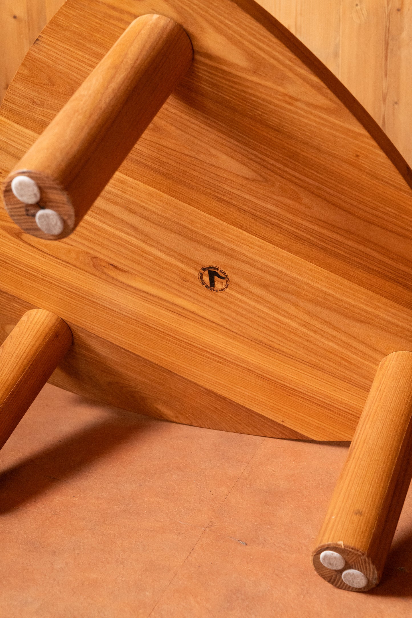 3 Legs Coffee Table T23