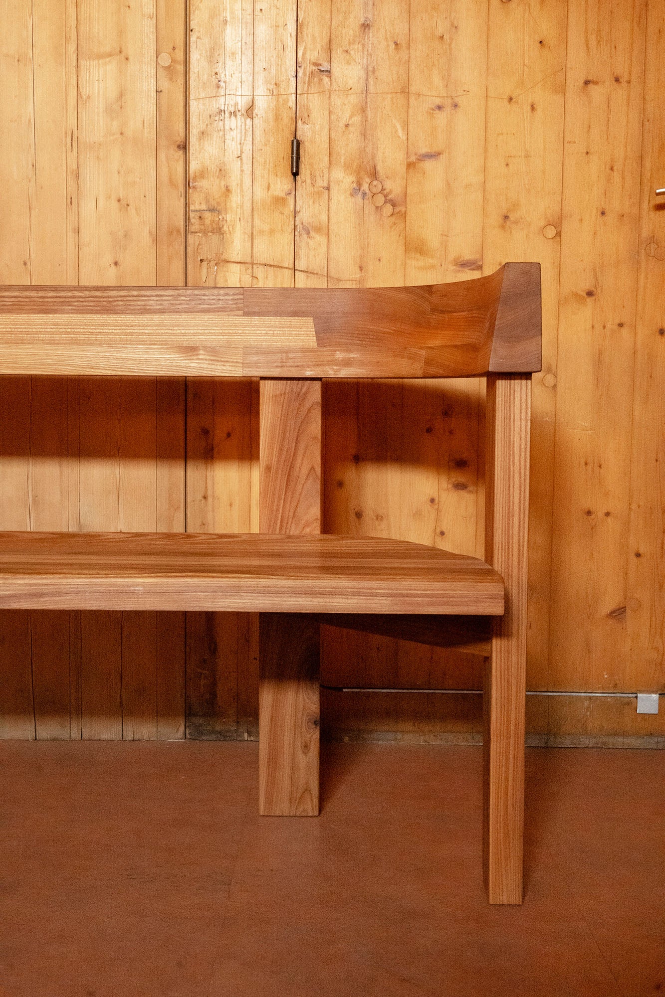 Round Back Bench Left180 S35-E