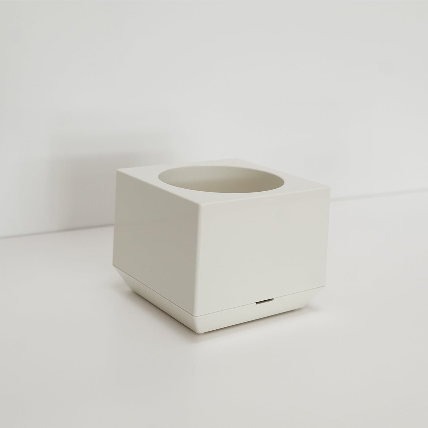 2000's Japanese Plastic Planter