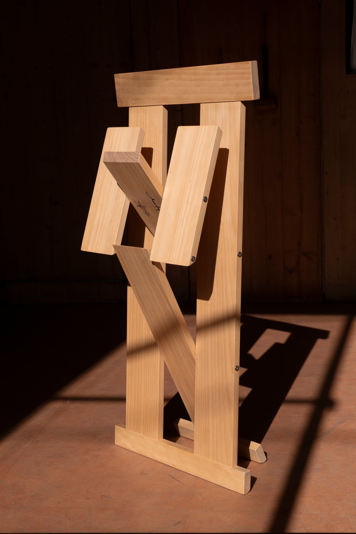 サイン入り・Frei Egídio Chair