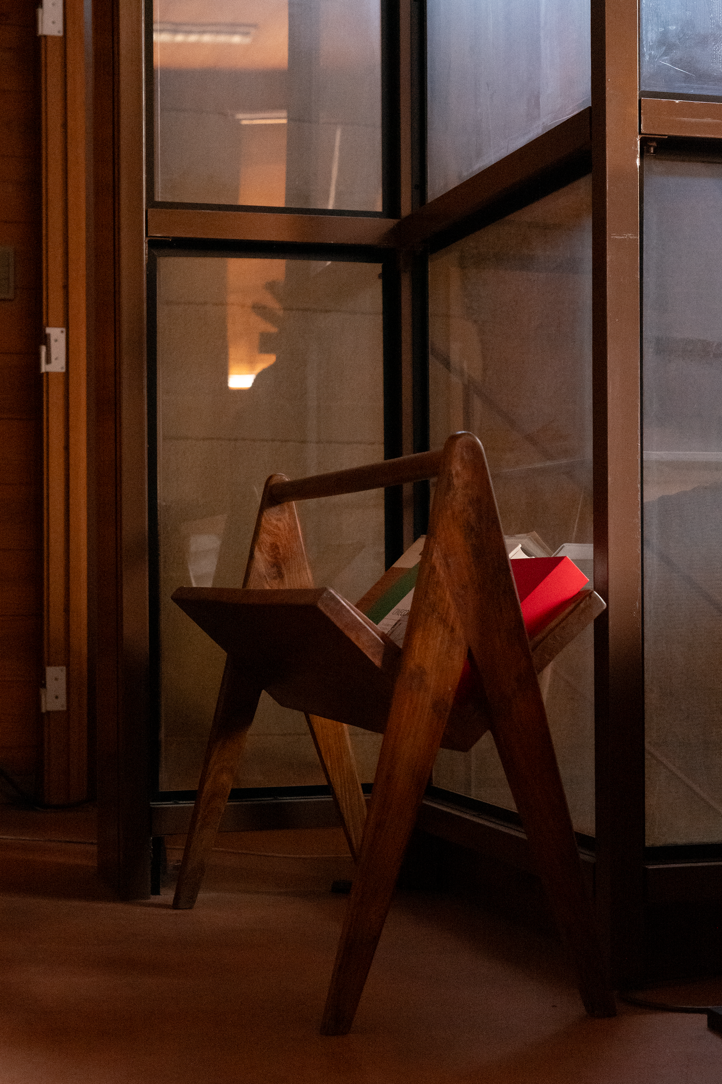 Vintage Magazine Rack by Pierre Jeanneret