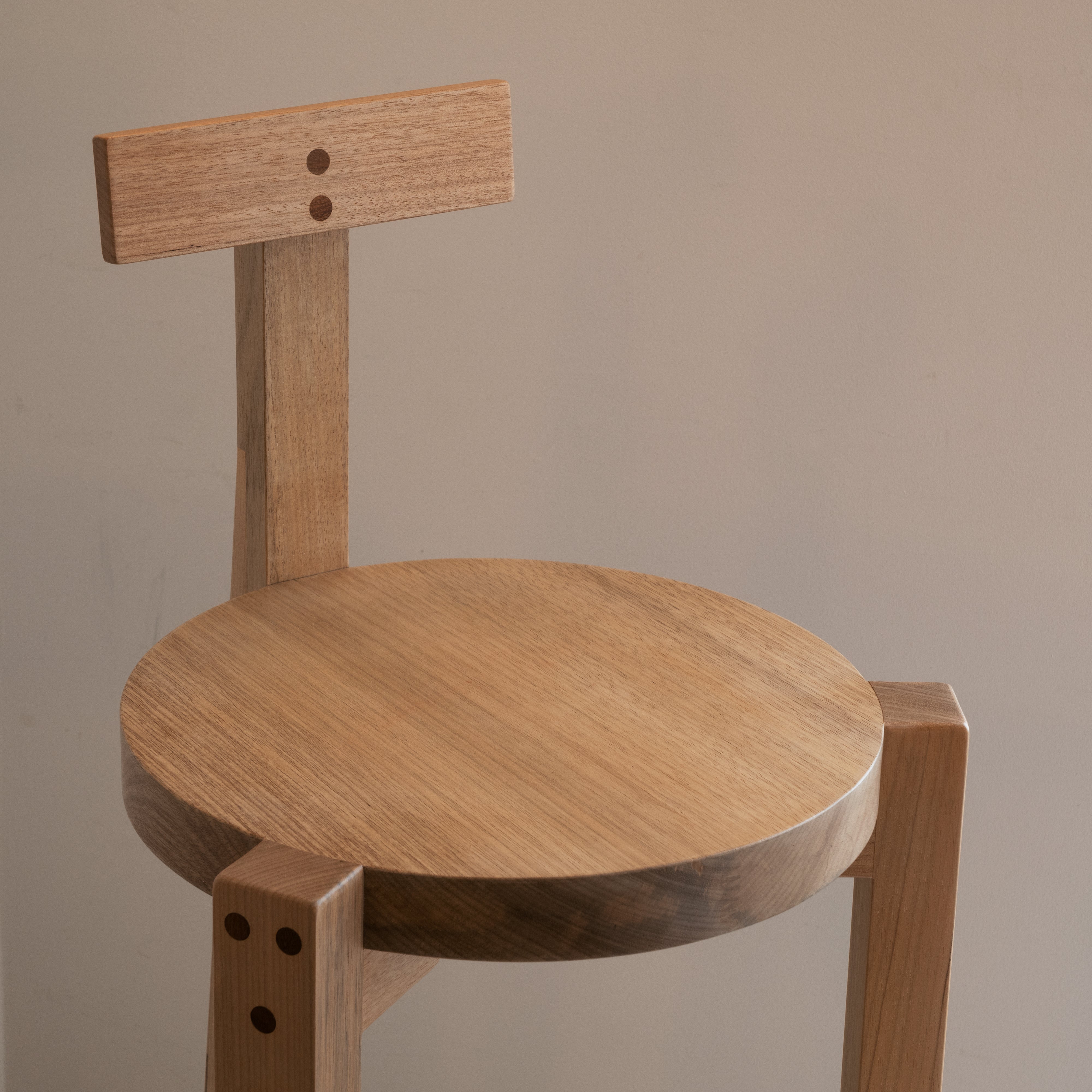 Girafa Bar Stool – CASA DE